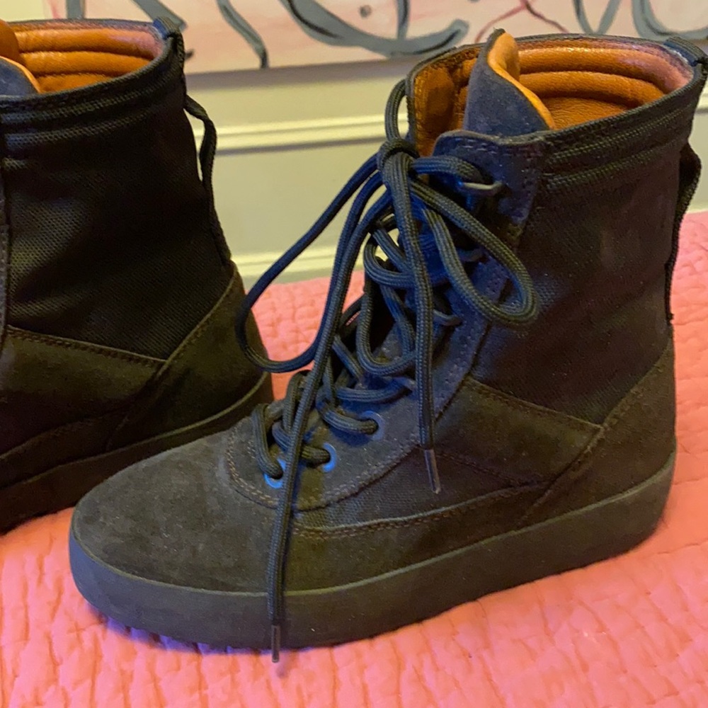 Seasons3 suede lace up boots